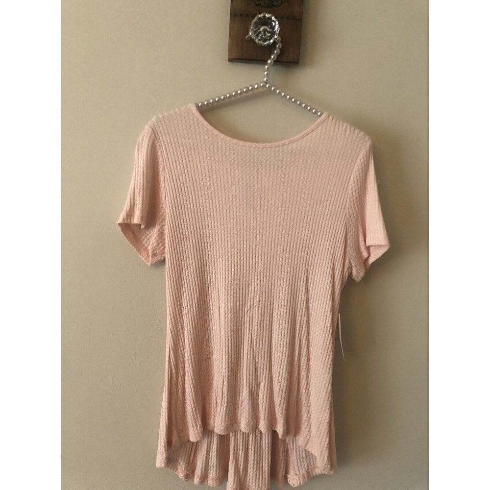 NWT Alya Womens Size Small Peach Top Lace Up Back Stretch Ribbed Short Sleeve